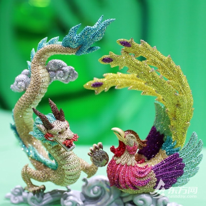 清 古花梨木彫 龍鳳呈祥 屏風』極細工 骨董品 五月蝿く 古賞物 中国古玩 中国古美術 売買されたオークション情報 落札价格 【au  payマーケット】の商品情報をアーカイブ公開