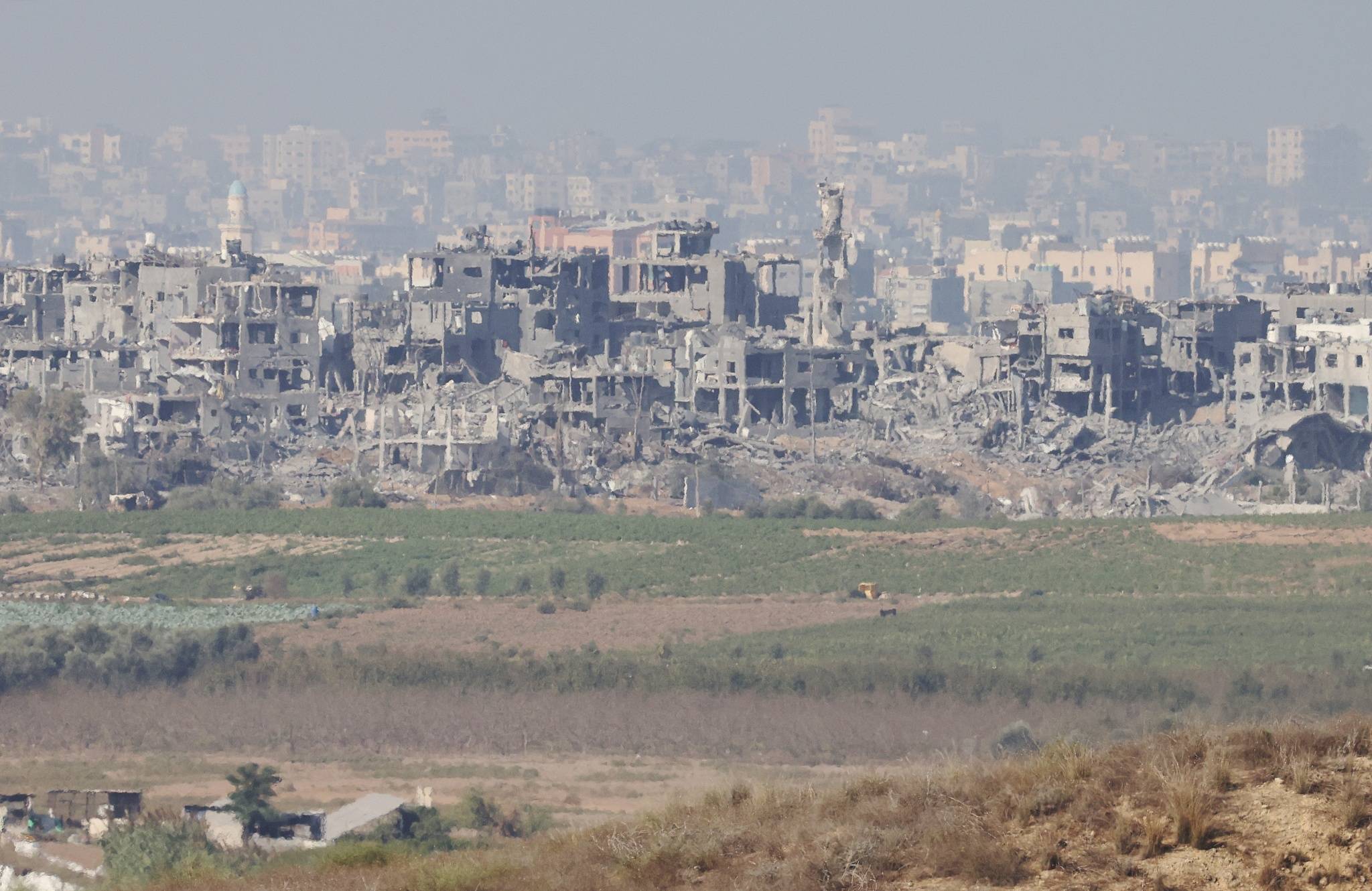 巴以冲突超2100人死亡！第一批美国弹药抵达以色列_加沙地带_火箭弹_普京