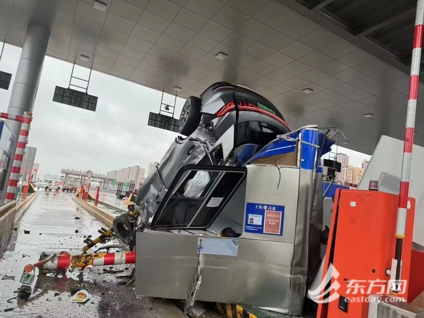 网传事故现场照片