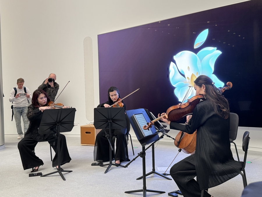 通宵排队苹果静安店,遇见ceo库克,还有上海女子四重奏