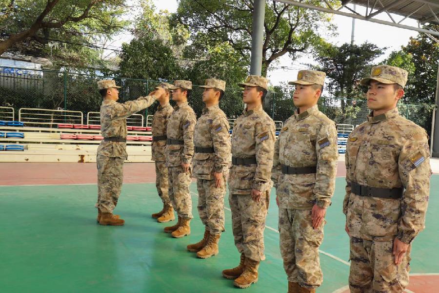 走好军旅第一步 多部队开展新兵训练