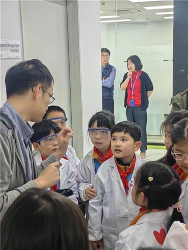 WDCM上传图片 WDCM上传图片