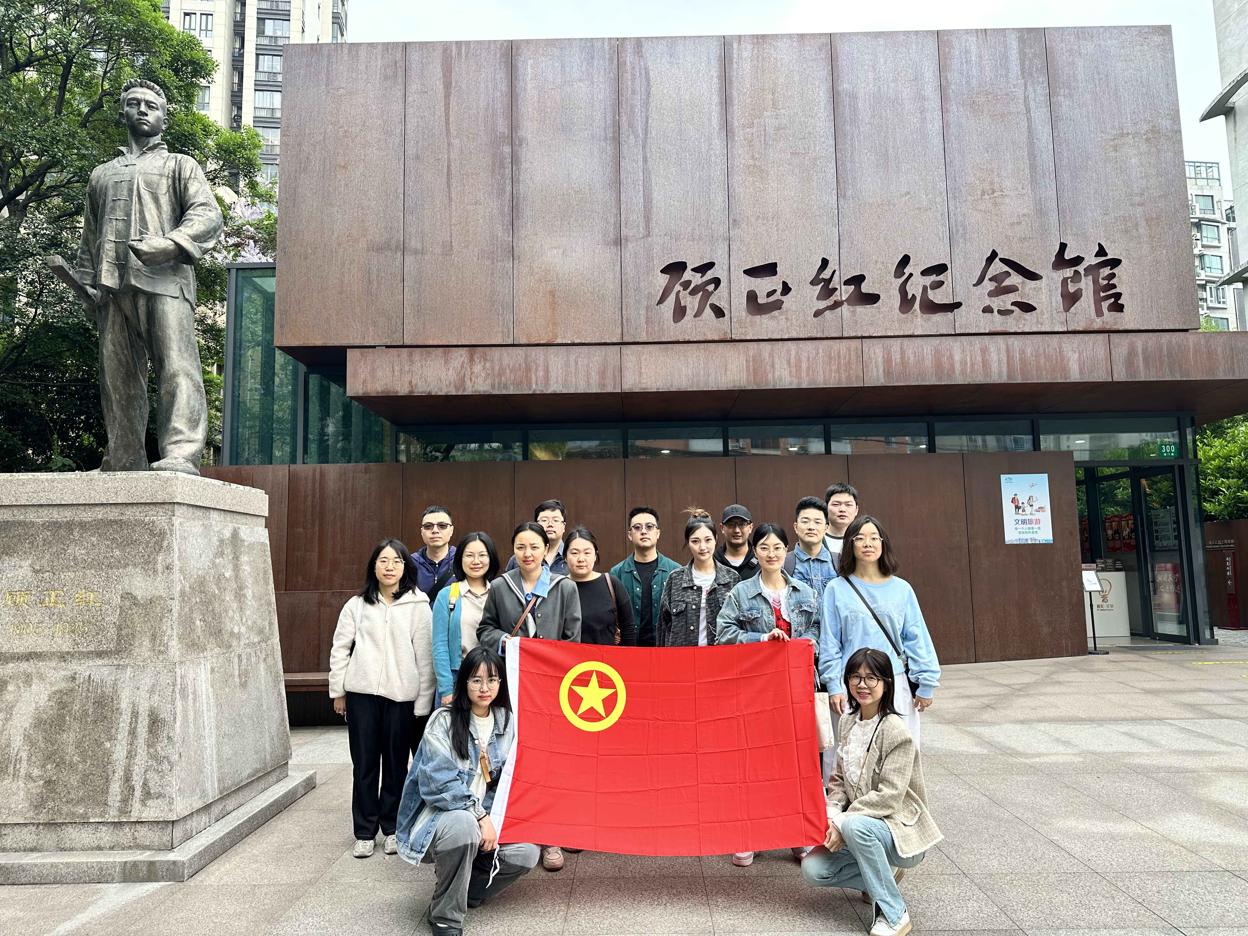 0506_083850_766.jpg 0506_083850_766.jpg