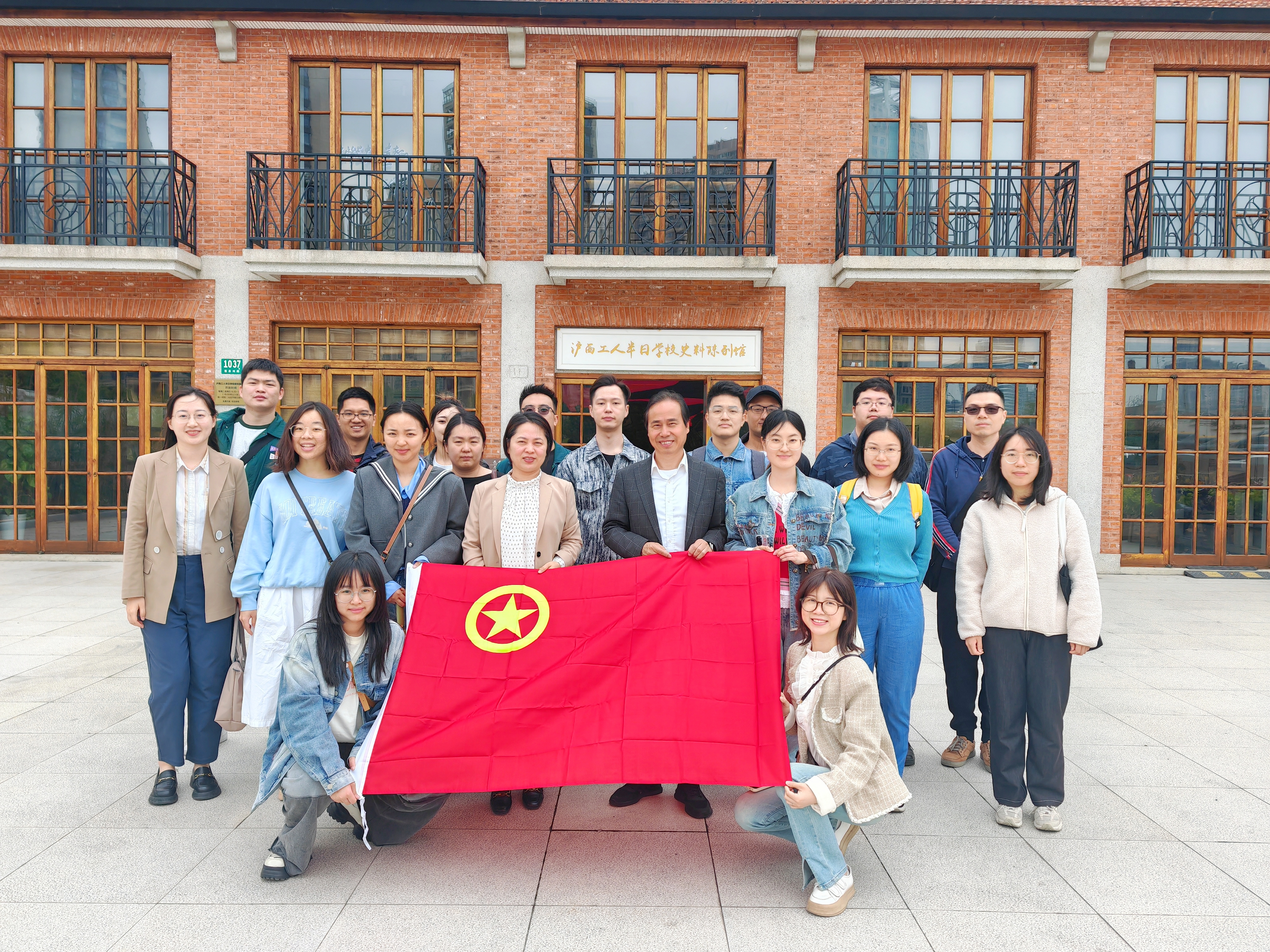 0506_084121_520.jpg 0506_084121_520.jpg