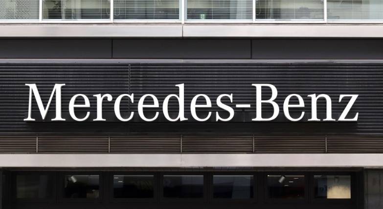 系统存缺陷 奔驰将在日本召回超11万辆车