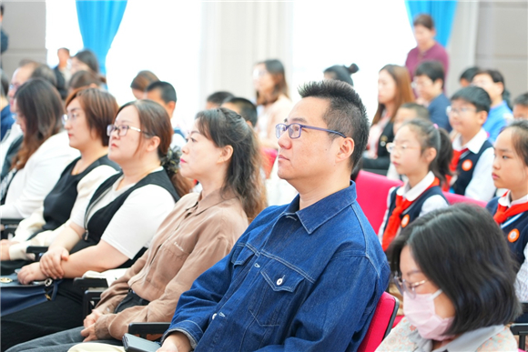 WDCM上传图片 WDCM上传图片