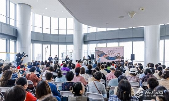 上海老年年夜学“乐学年夜课堂”开启美术与音乐疗愈之旅