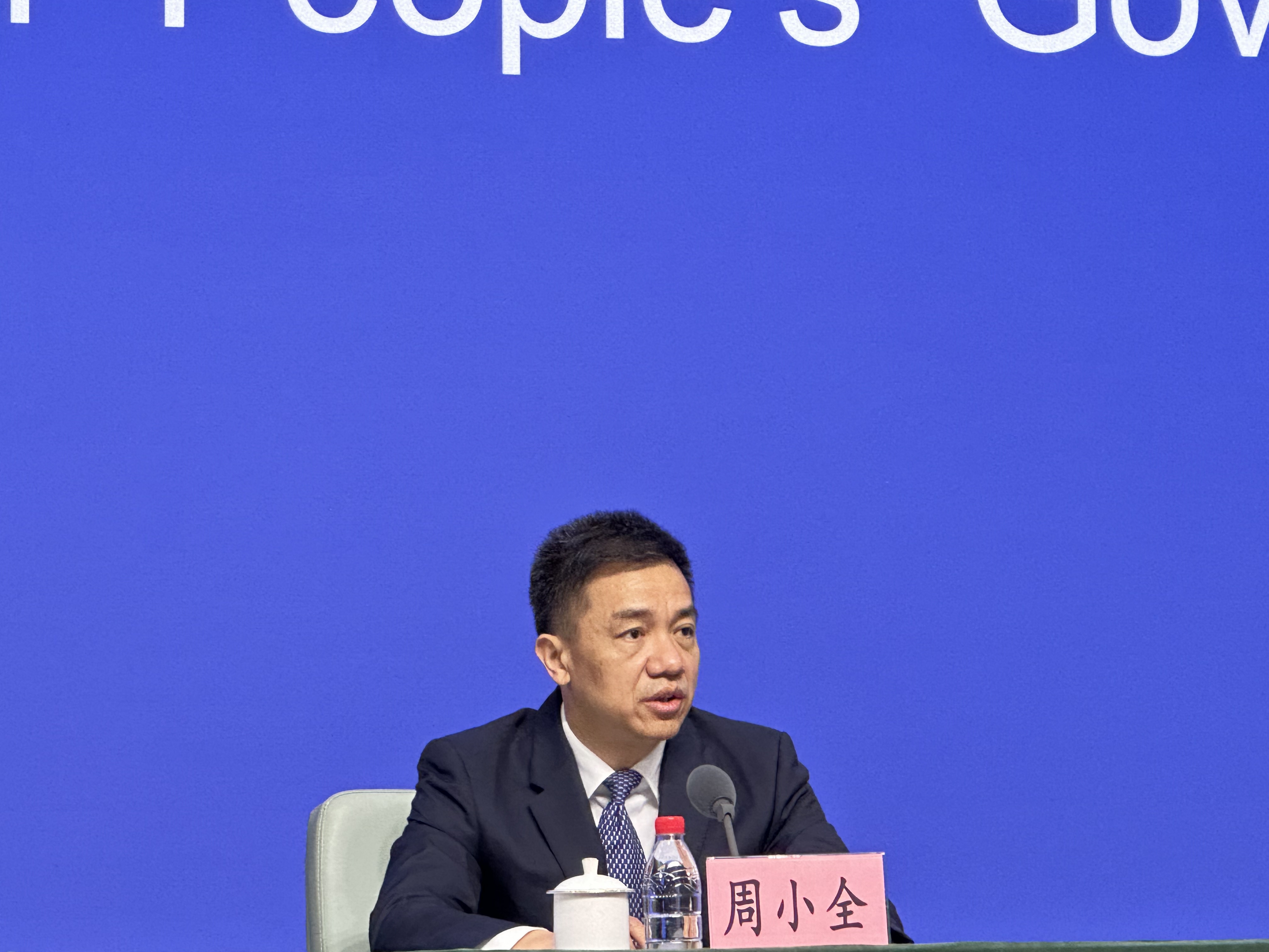 对于金融买卖
业务
的激情亲切
（对于金融买卖
业务
的激情亲切
心得领会
）