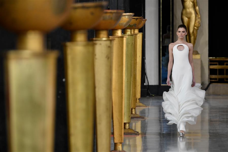 （国际）（5）巴黎高级定制周：斯特凡·罗兰发布春夏新品