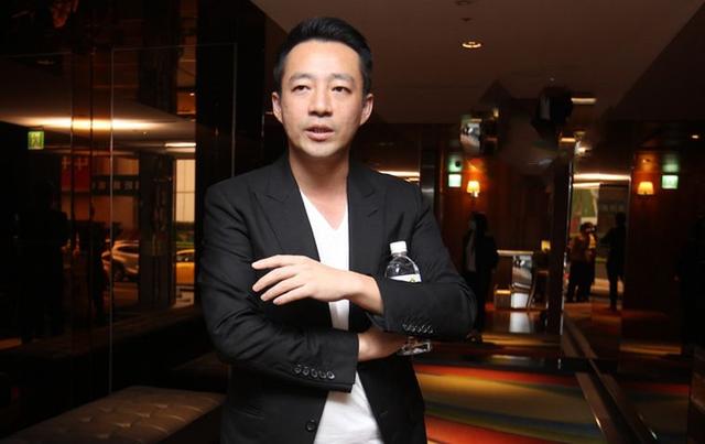 不过也有不少收益的艺人,歌手唐俪开的鸡排店,以及歌手陈随意开的便当