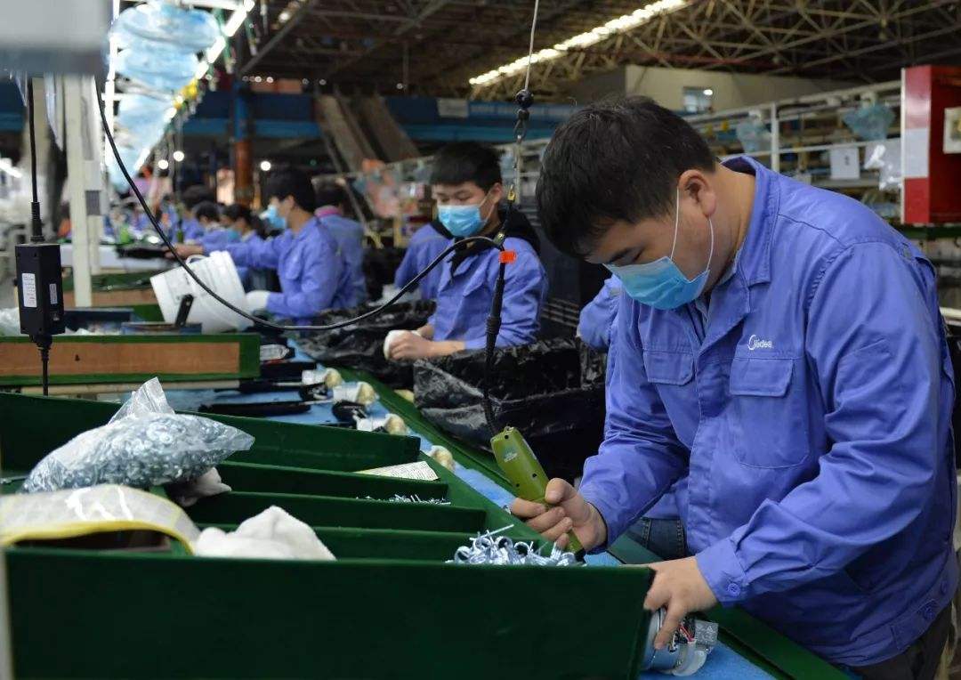 国产国产XXXX肉便突然引发全网关注，网友热议不断，专家紧急发声，背后真相究竟如何