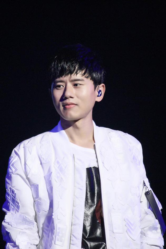 医护人员称疫情结束要看张杰演唱会 本尊翻牌回应