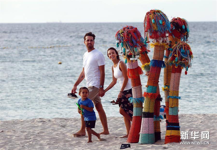 (新华视界)(4)珀斯:海滨看展览