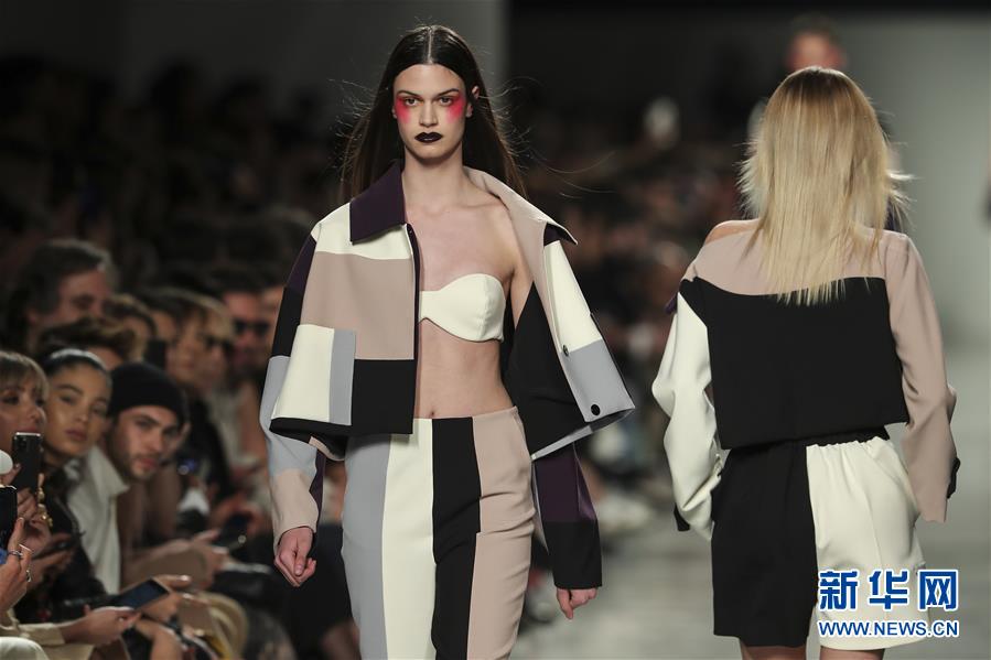 （外代二线）（8）里斯本时装周——设计师路易斯·卡瓦略时装秀